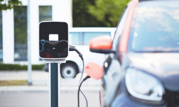 Elektryki Coraz Mocniej Wchodzą na Rynek. Zapowiada Się Rewolucja Motoryzacyjna!