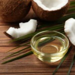 Olej kokosowy w kosmetyce – kiedy go stosować?